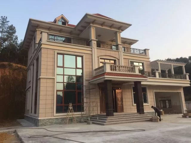 真石漆施工為什么會出現(xiàn)掉砂？